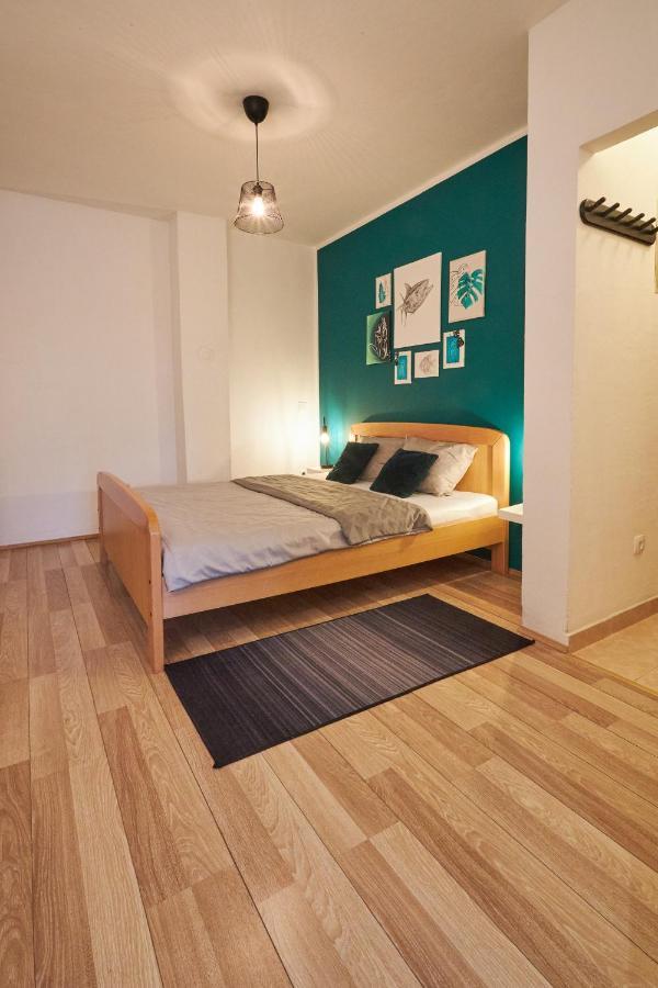 Apartment Green Πόρετς Εξωτερικό φωτογραφία