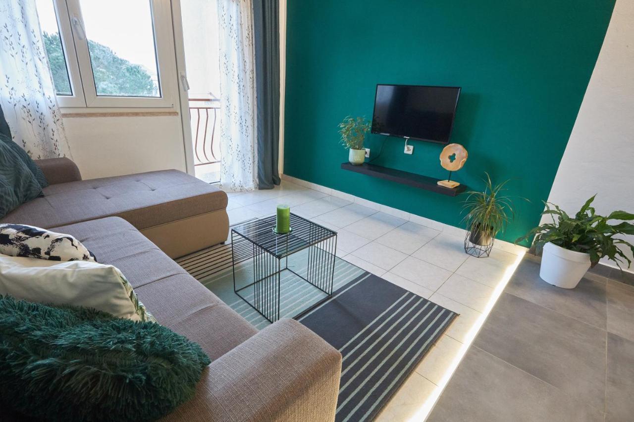 Apartment Green Πόρετς Εξωτερικό φωτογραφία